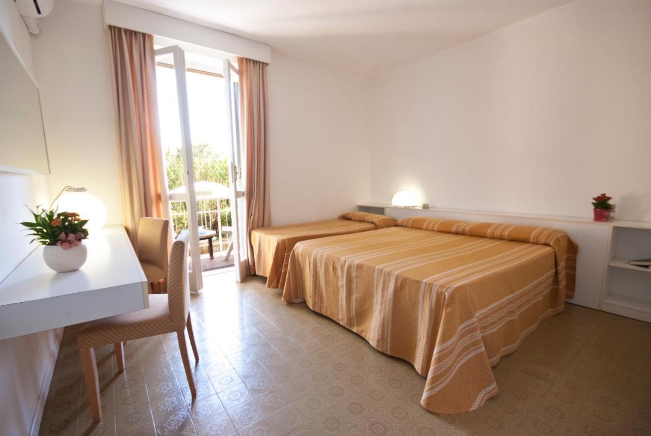 Residence Golfo Della Lacona Dış mekan fotoğraf