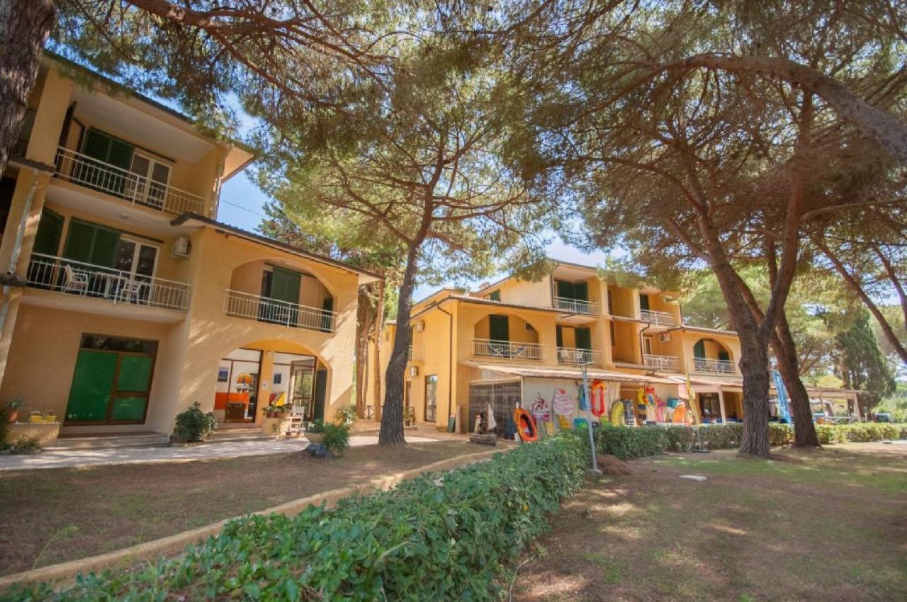 Residence Golfo Della Lacona Dış mekan fotoğraf