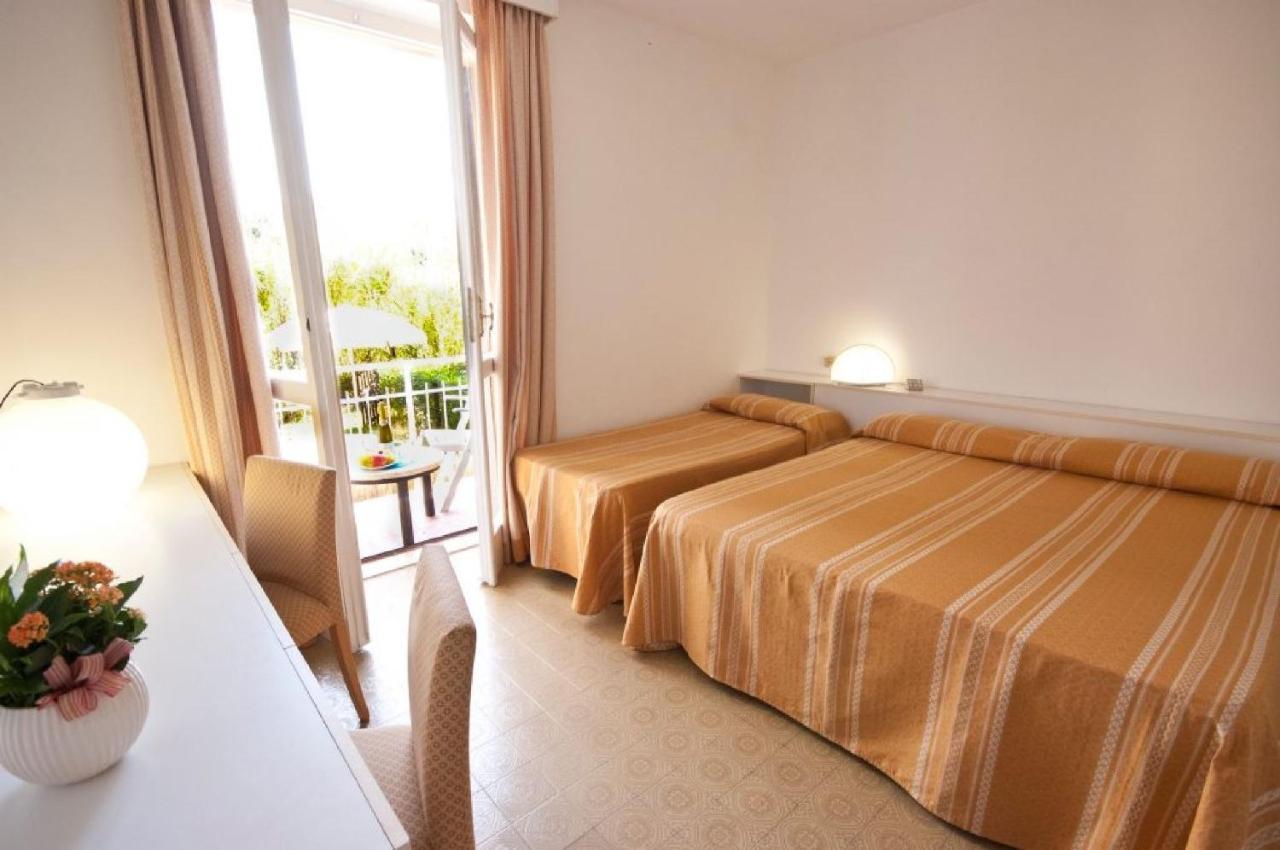 Residence Golfo Della Lacona Dış mekan fotoğraf