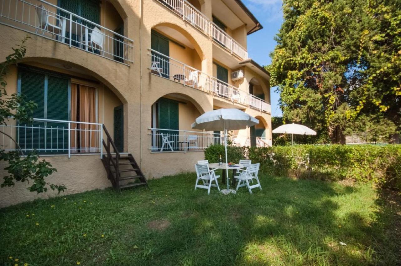 Residence Golfo Della Lacona Dış mekan fotoğraf