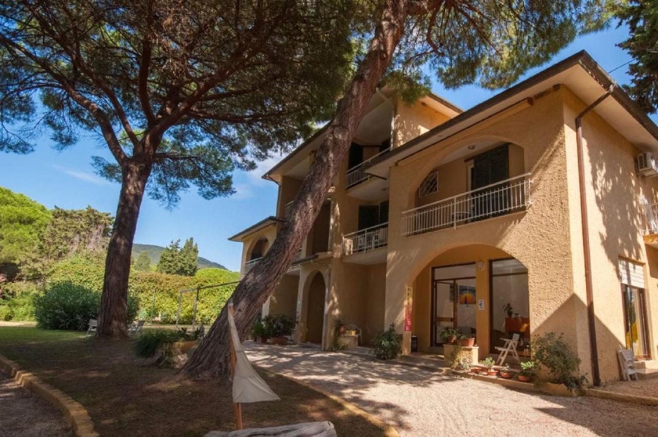 Residence Golfo Della Lacona Dış mekan fotoğraf