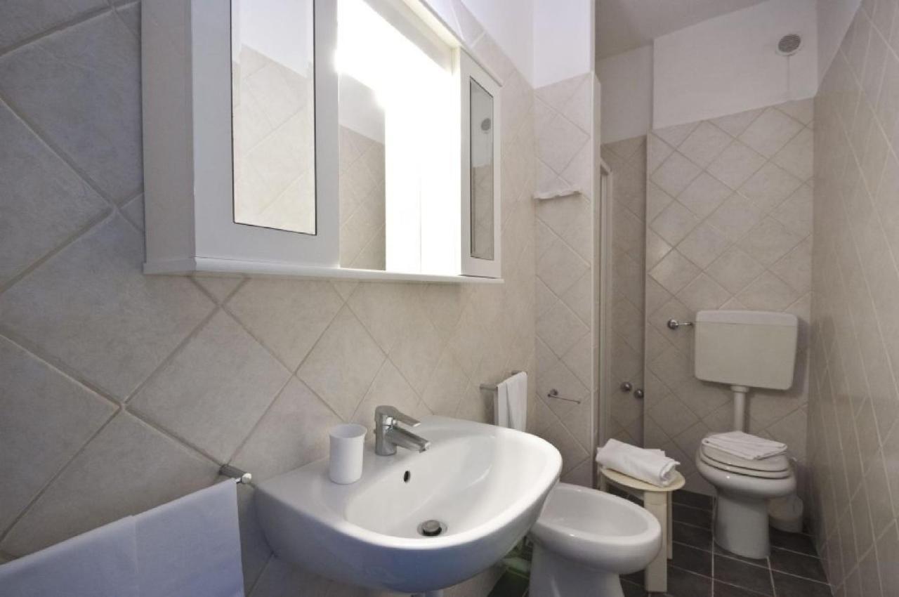 Residence Golfo Della Lacona Dış mekan fotoğraf